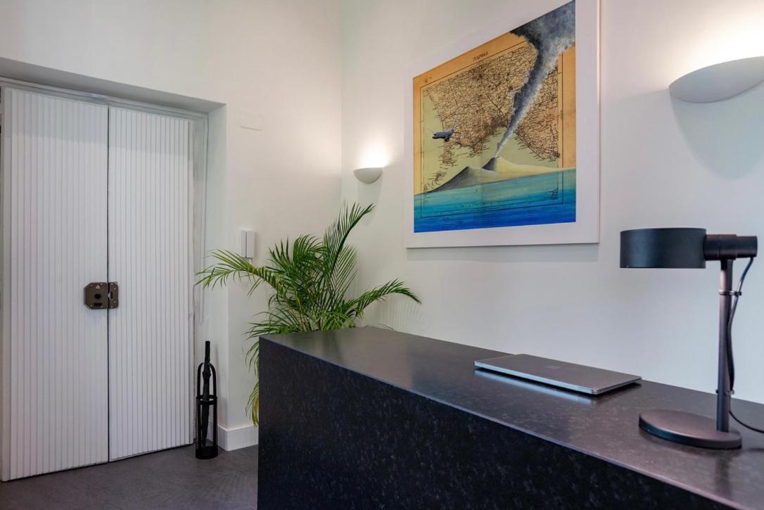 Rolando Domus Bed & Breakfast Naples Exterior photo