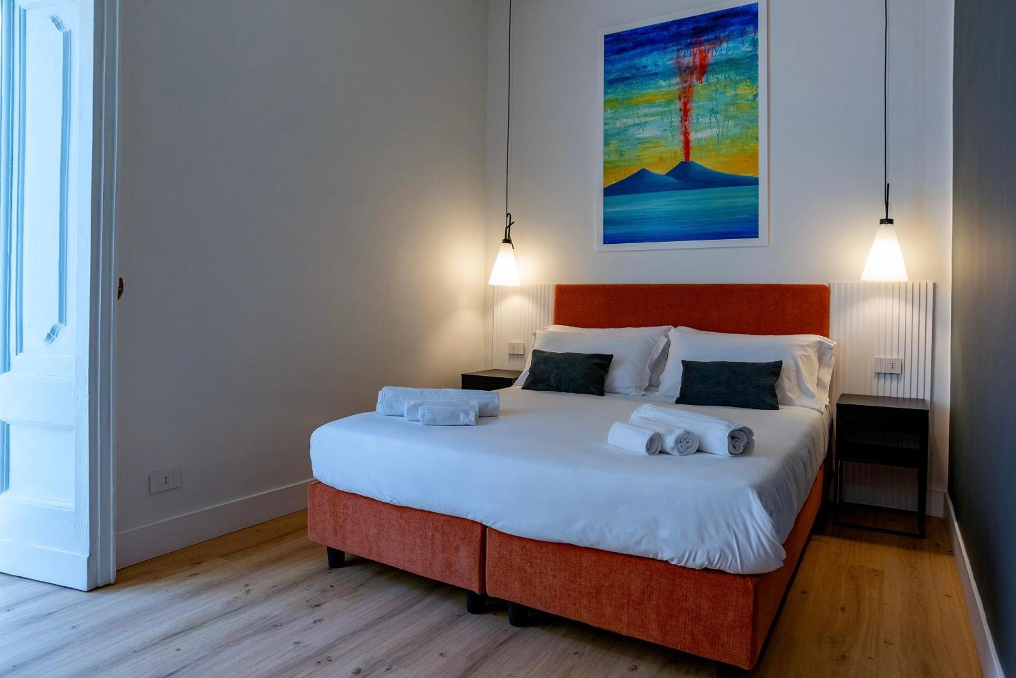 Rolando Domus Bed & Breakfast Naples Exterior photo